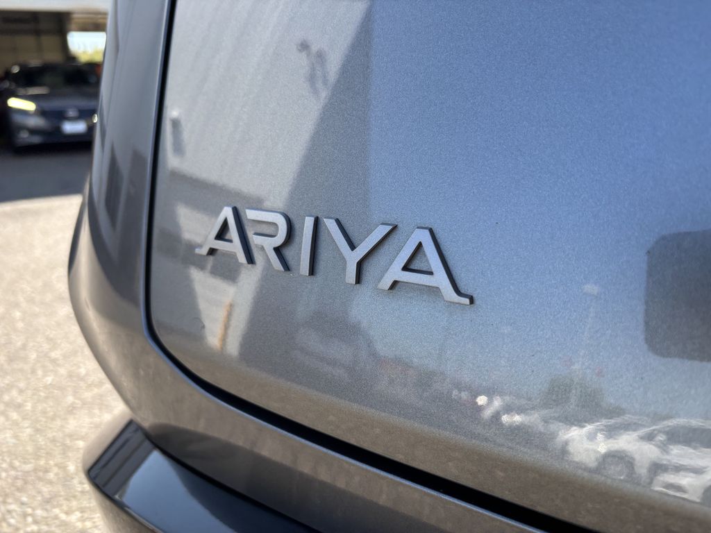 2024 Nissan ARIYA Engage - Photo 11