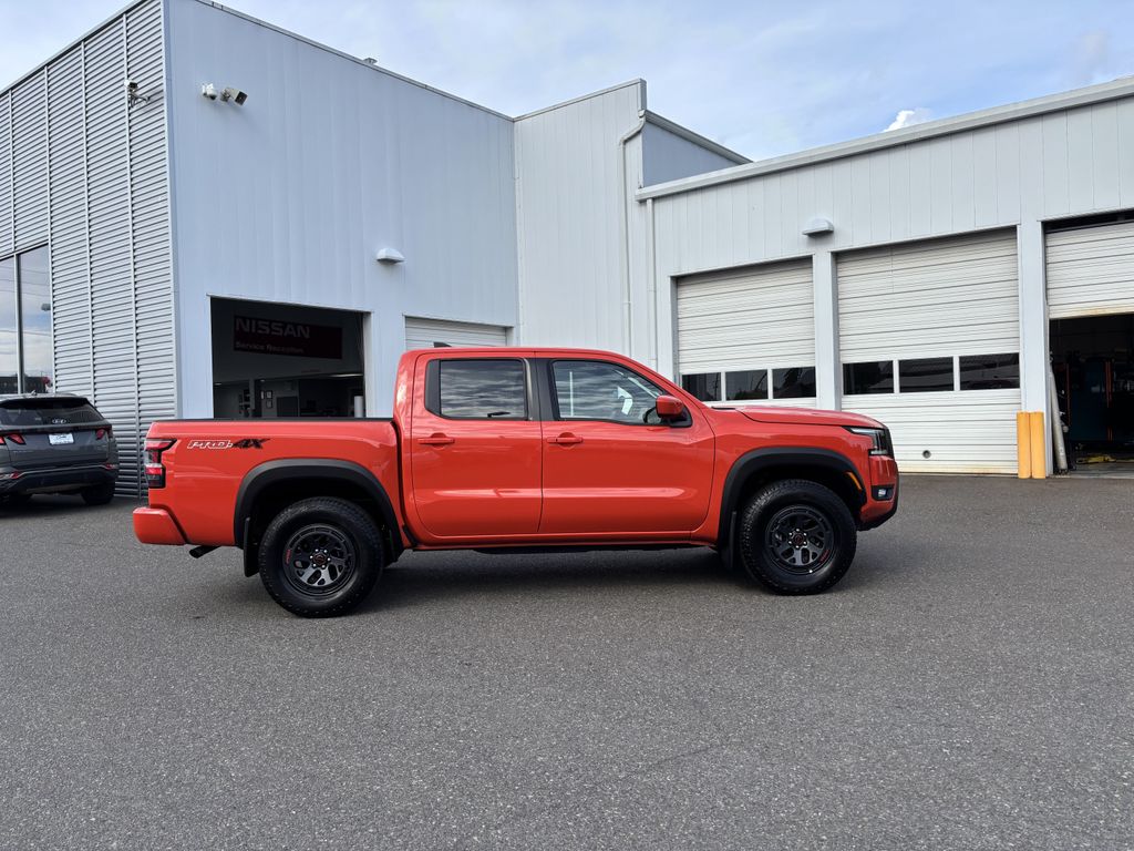 2026 Nissan Frontier PRO-4X - Photo 8