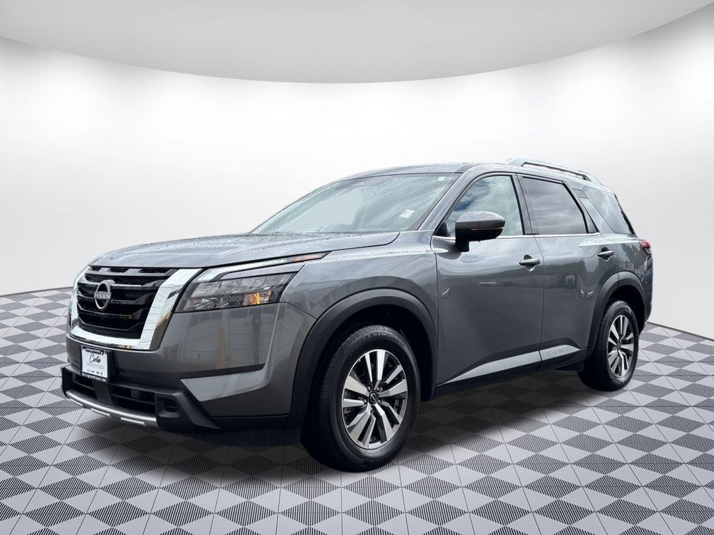 2025 Nissan Pathfinder SL - Photo 3