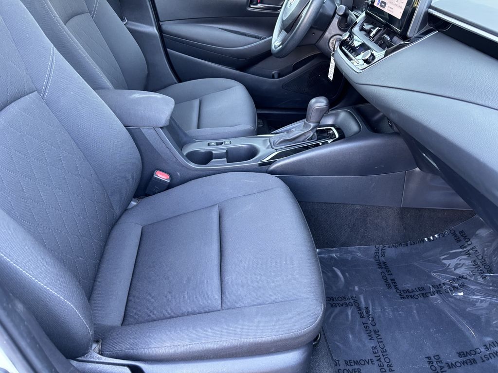 2023 Toyota Corolla LE - Photo 26