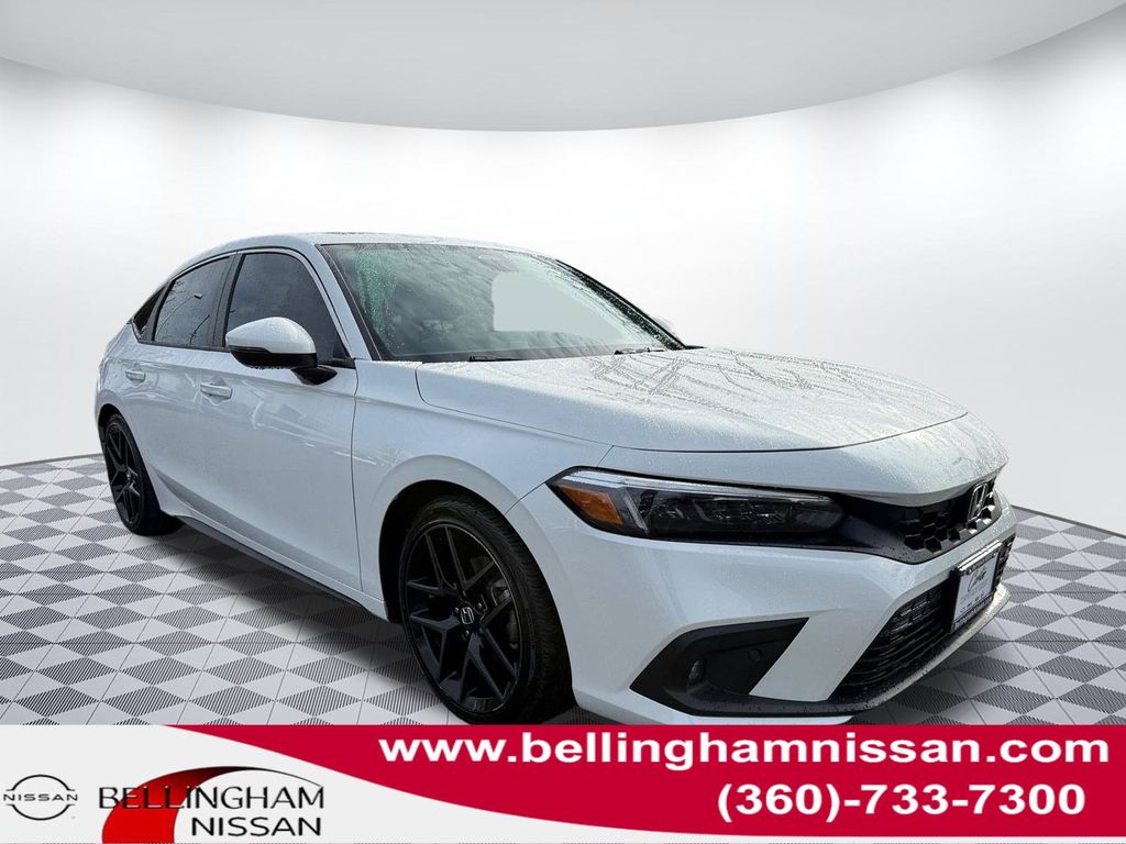 2024 Honda Civic Hatchback Sport Touring's photo