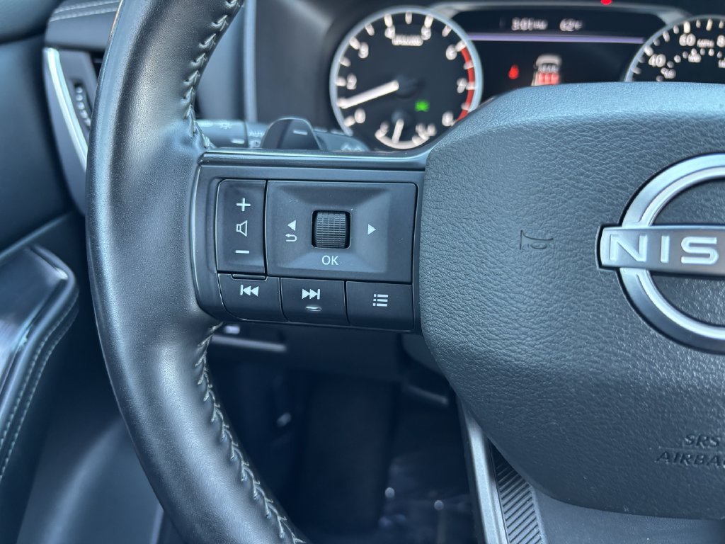 2025 Nissan Rogue SV - Photo 15
