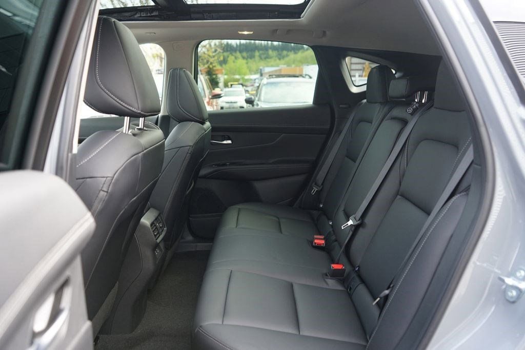 2025 Nissan Murano SL - Photo 28