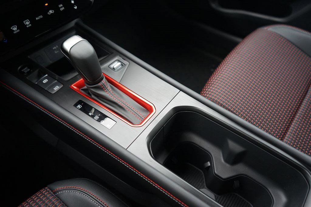 2025 Nissan Kicks SR AWD - Photo 19