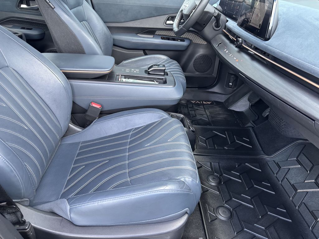 2023 Nissan Ariya Platinum+ - Photo 29