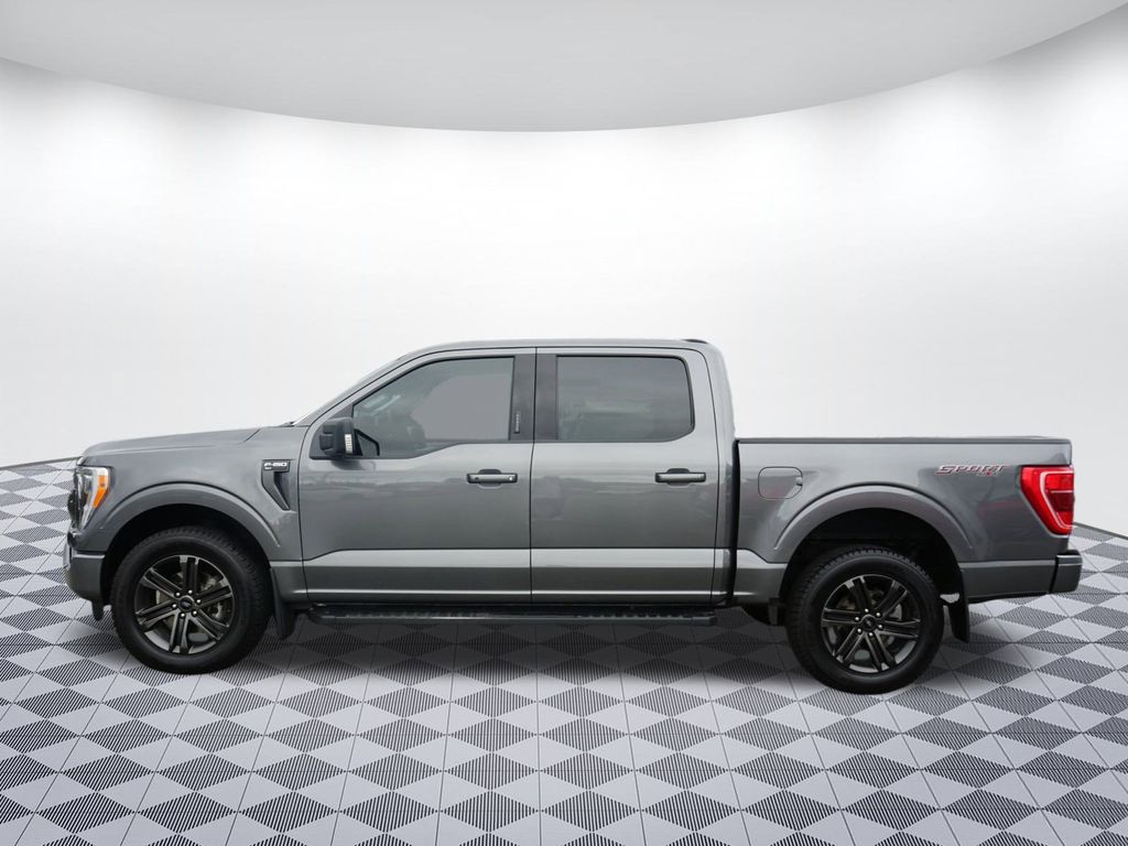 2022 Ford F-150 XLT photo 4