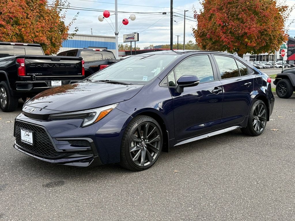 Used 2024 Toyota Corolla SE Sedan