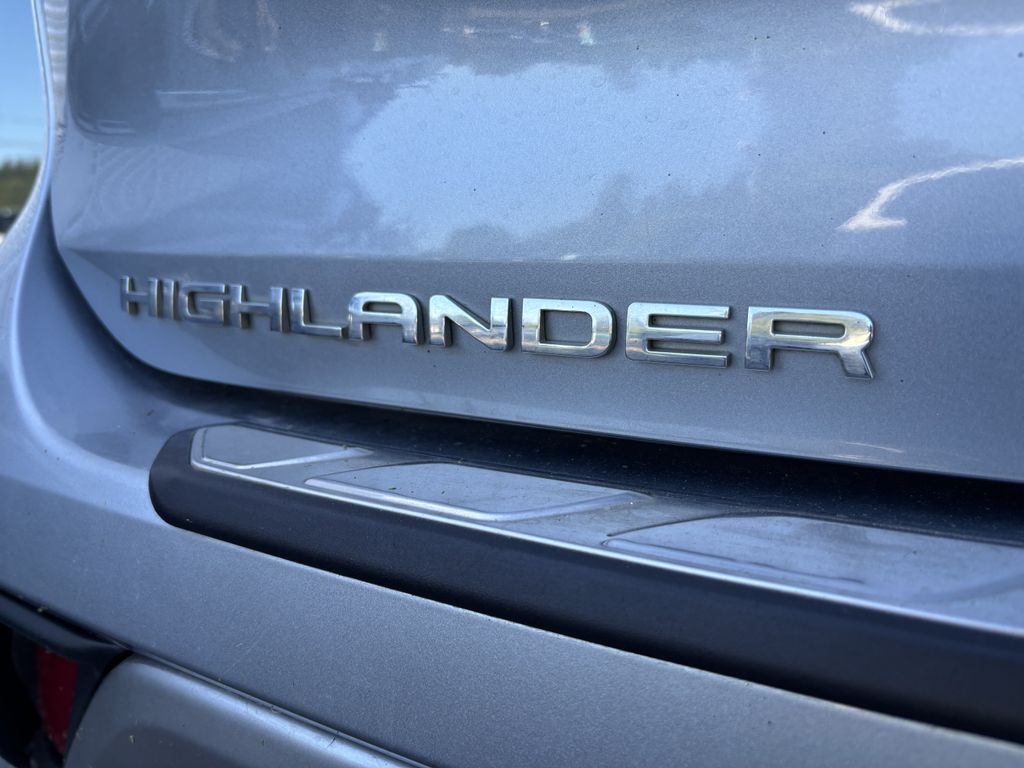 2021 Toyota Highlander Limited - Photo 27