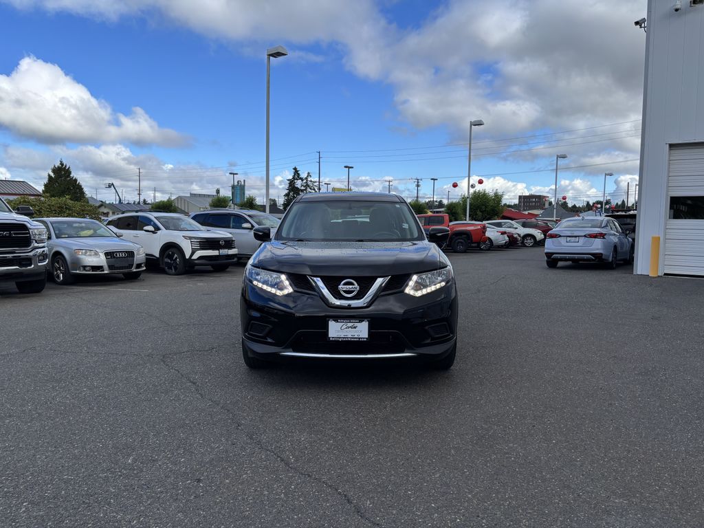 Used 2014 Nissan Rogue S with VIN 5N1AT2MV2EC860660 for sale in Bellingham, WA