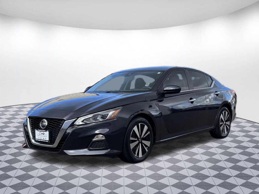 2021 Nissan Altima SV - Photo 3