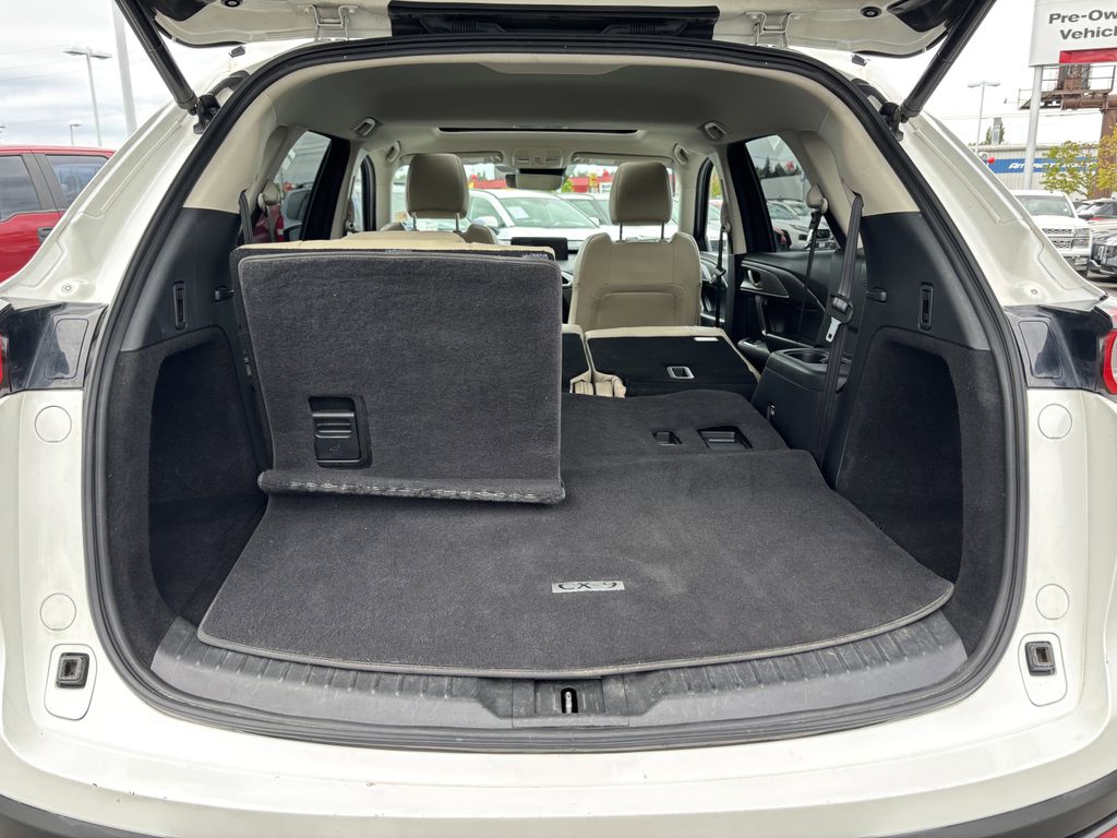 2023 Mazda CX-9 Touring Plus - Photo 30