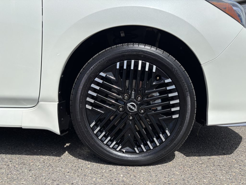 2024 Nissan LEAF SV PLUS - Photo 7