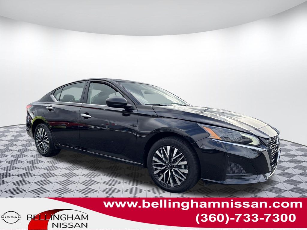 2024 Nissan Altima 2.5 SV AWD's photo