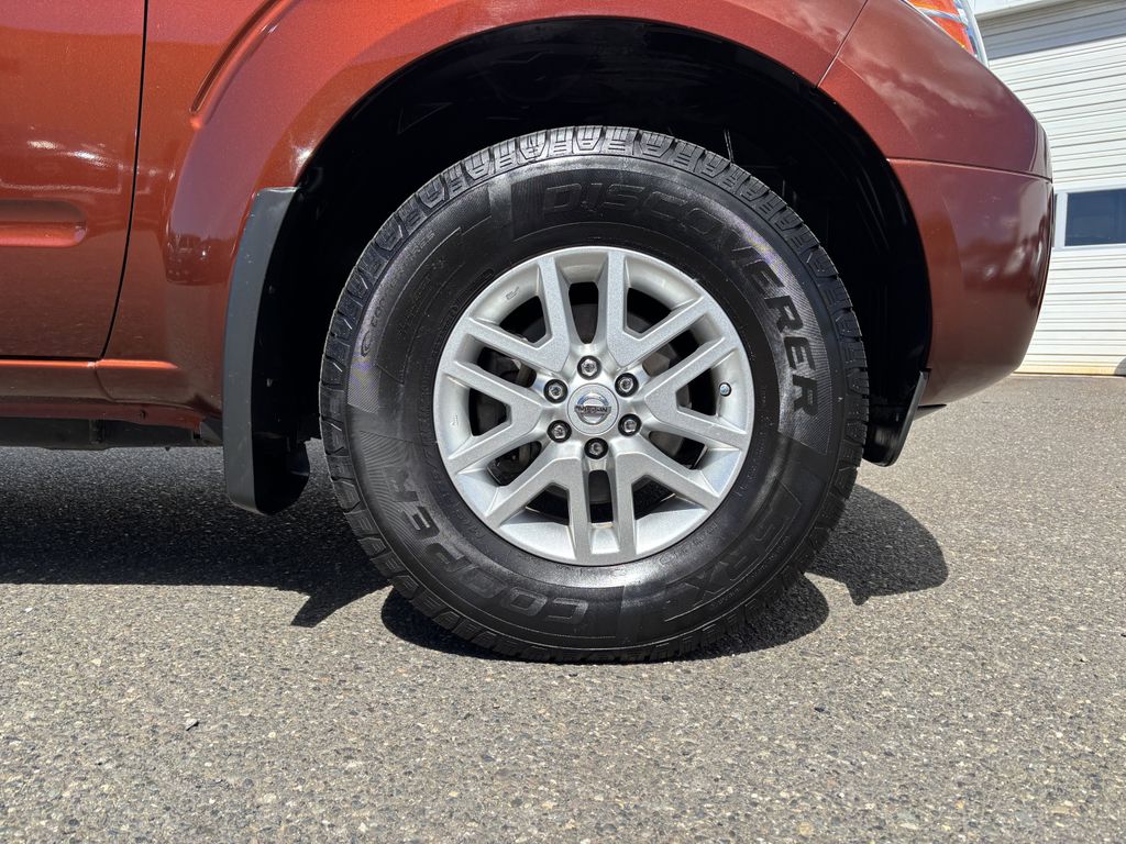 2016 Nissan Frontier SV - Photo 9