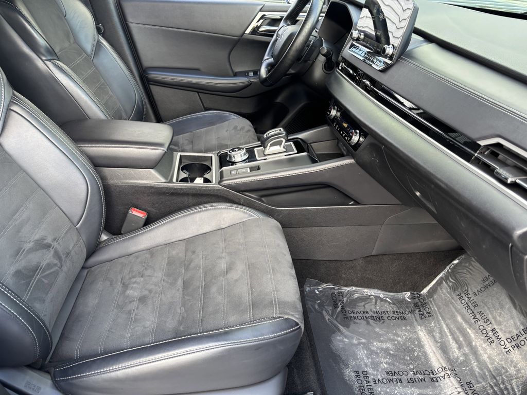 2024 Mitsubishi Outlander SE - Photo 33
