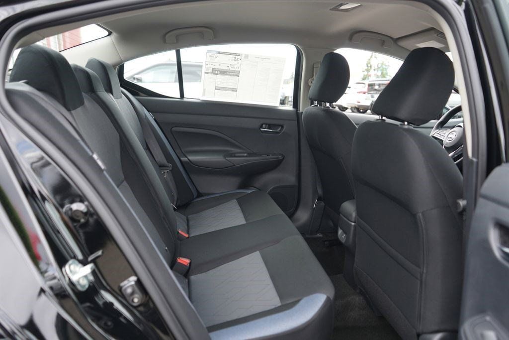 2025 Nissan Versa Sedan SV - Photo 28