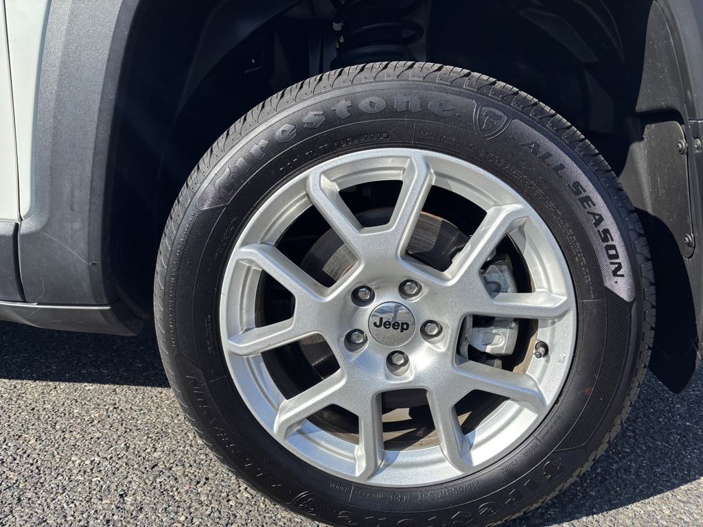 2023 Jeep Renegade Latitude - Photo 10