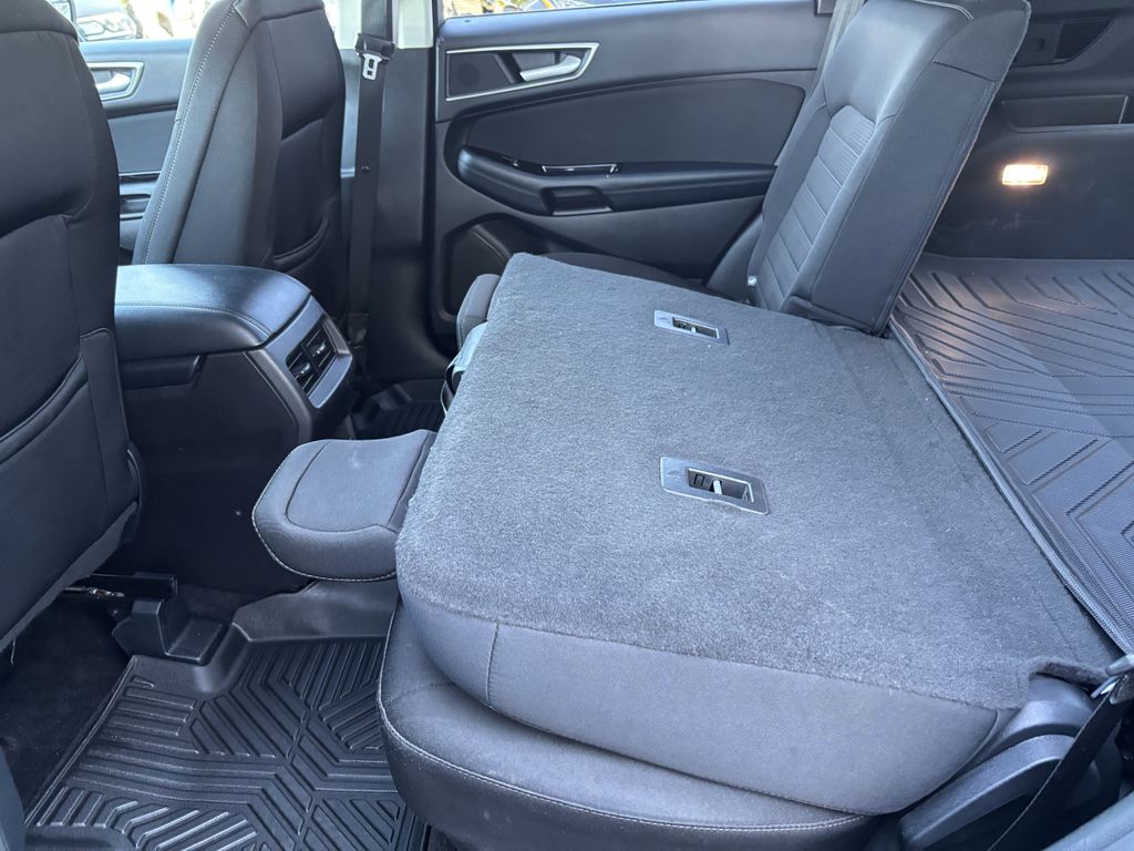 2018 Ford Edge SEL - Photo 25
