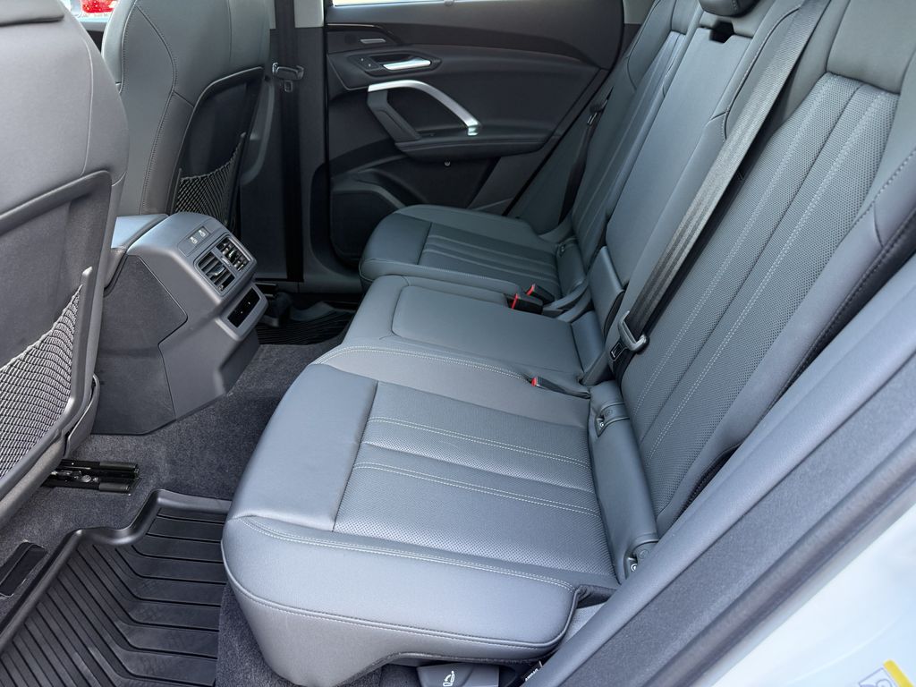 2025 Audi Q5 Premium Plus - Photo 24