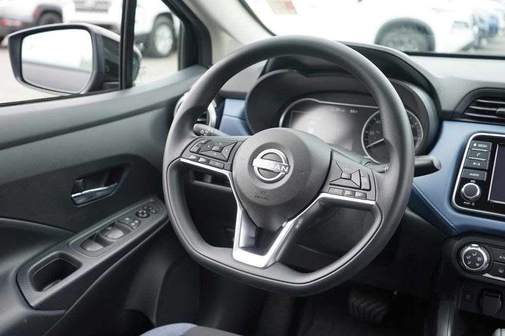 2025 Nissan Versa Sedan SV - Photo 21
