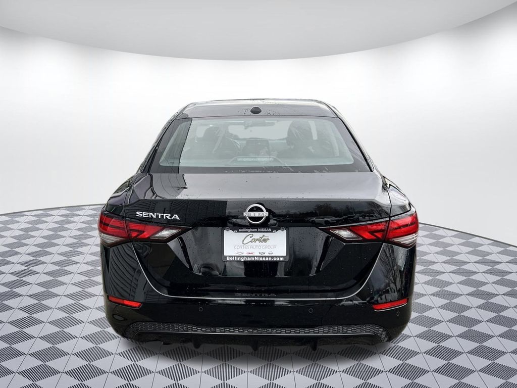 2025 Nissan Sentra SV photo 4