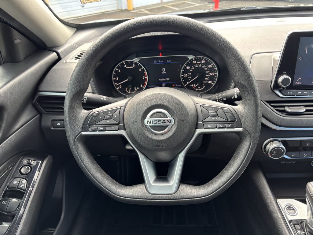 2021 Nissan Altima SV - Photo 14