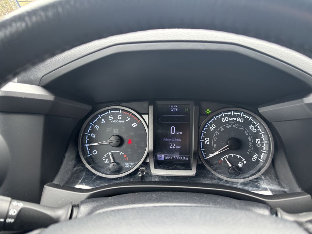2018 Toyota Tacoma TRD Sport - Photo 18