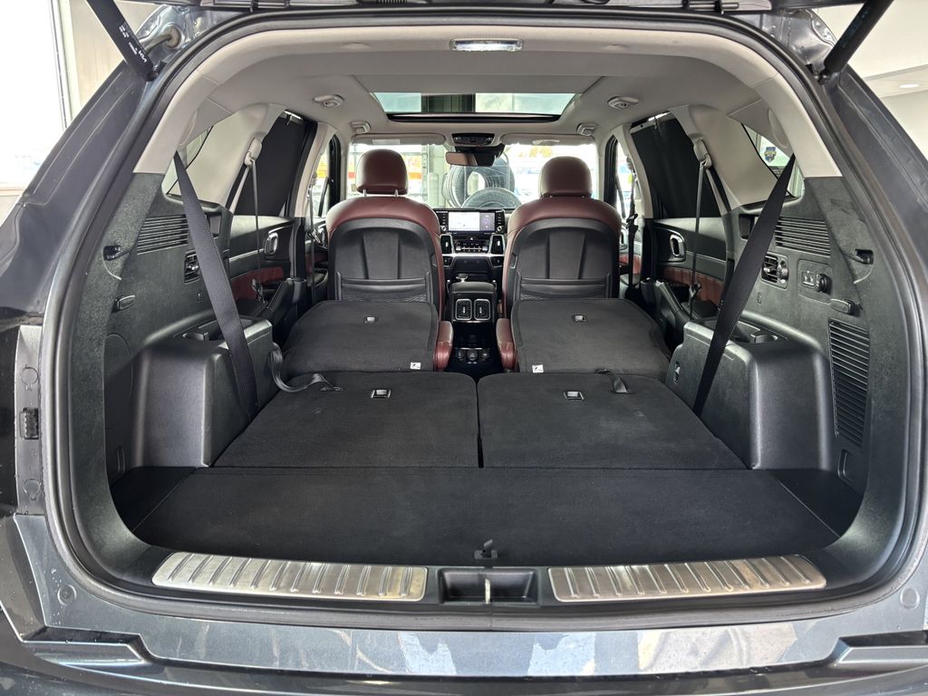 2022 Kia Sorento SX - Photo 29