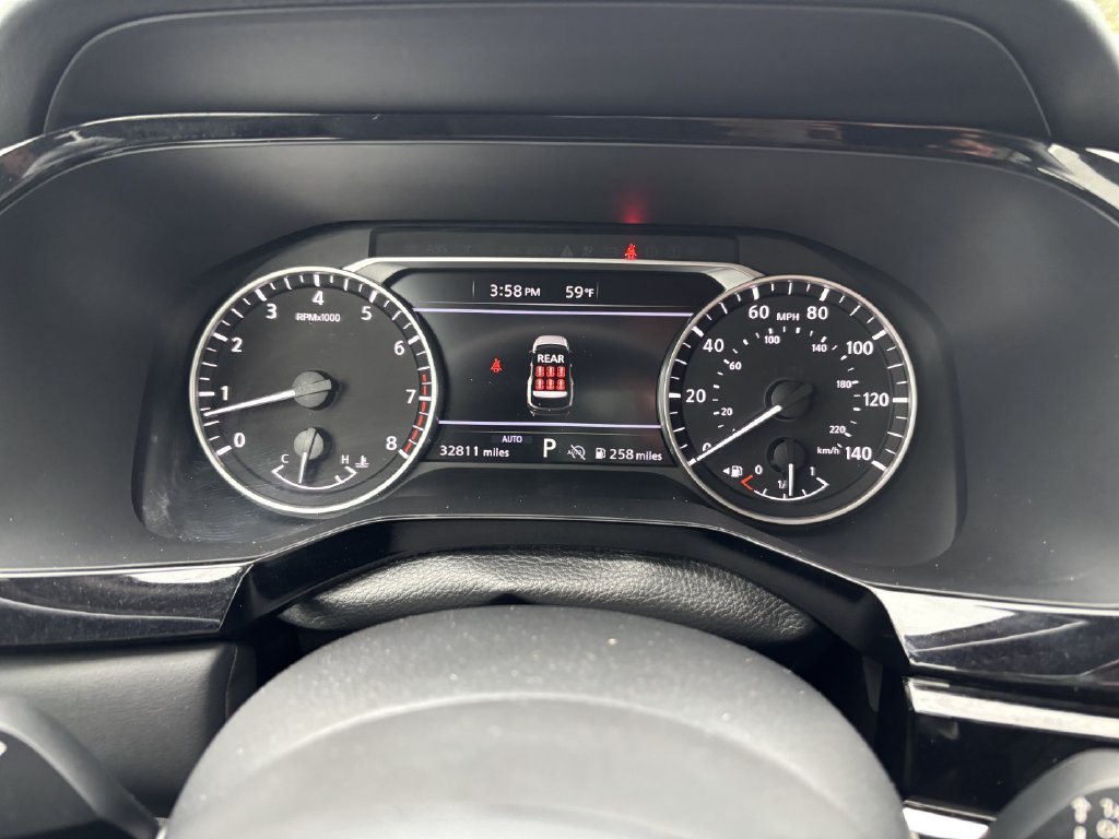 2025 Nissan Pathfinder SV - Photo 16