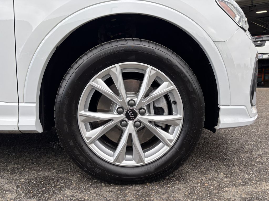 2023 Audi Q3 S Line Premium Plus - Photo 9