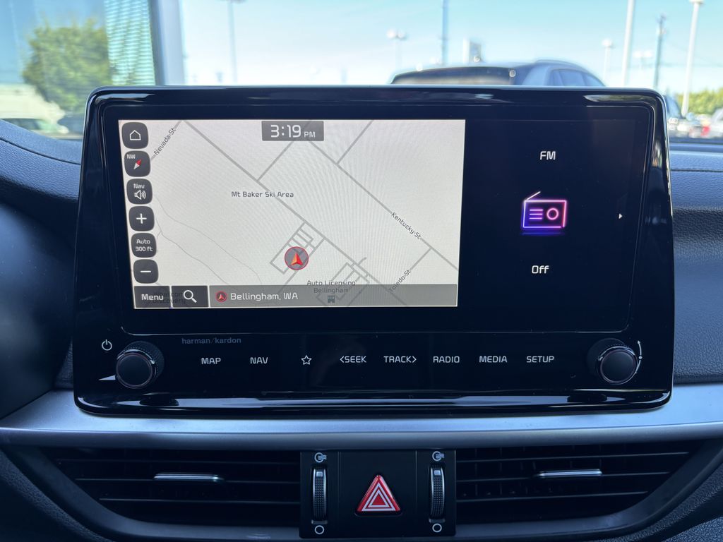 2023 Kia Forte GT-Line - Photo 17