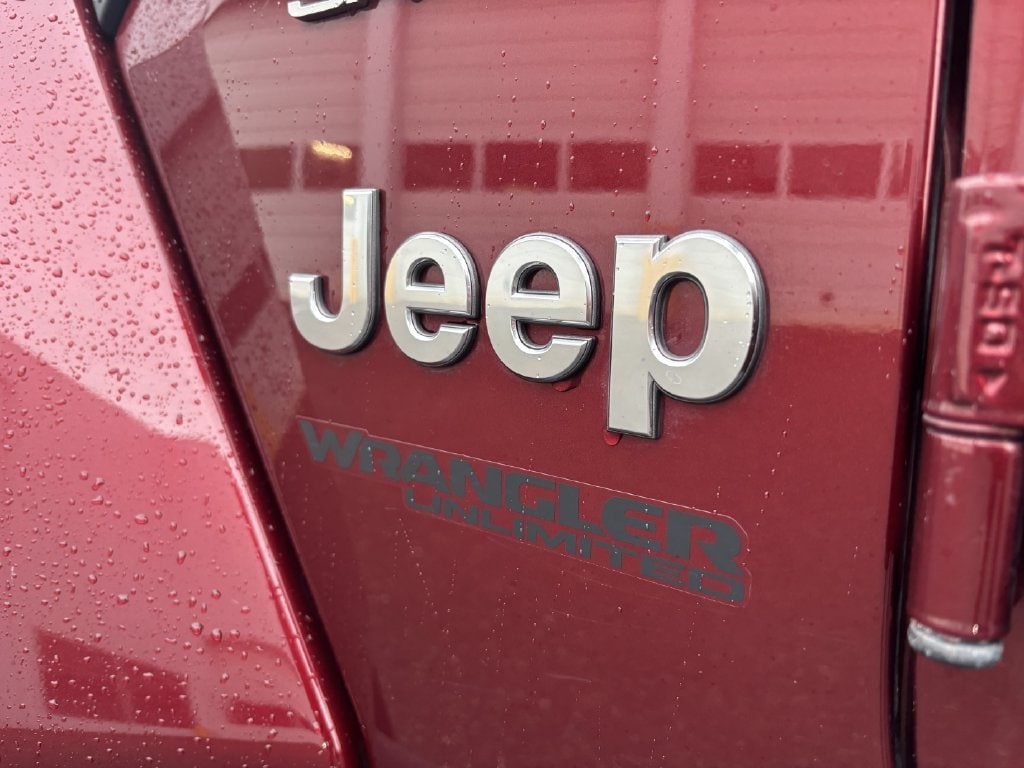 2021 Jeep Wrangler Unlimited Sahara - Photo 10