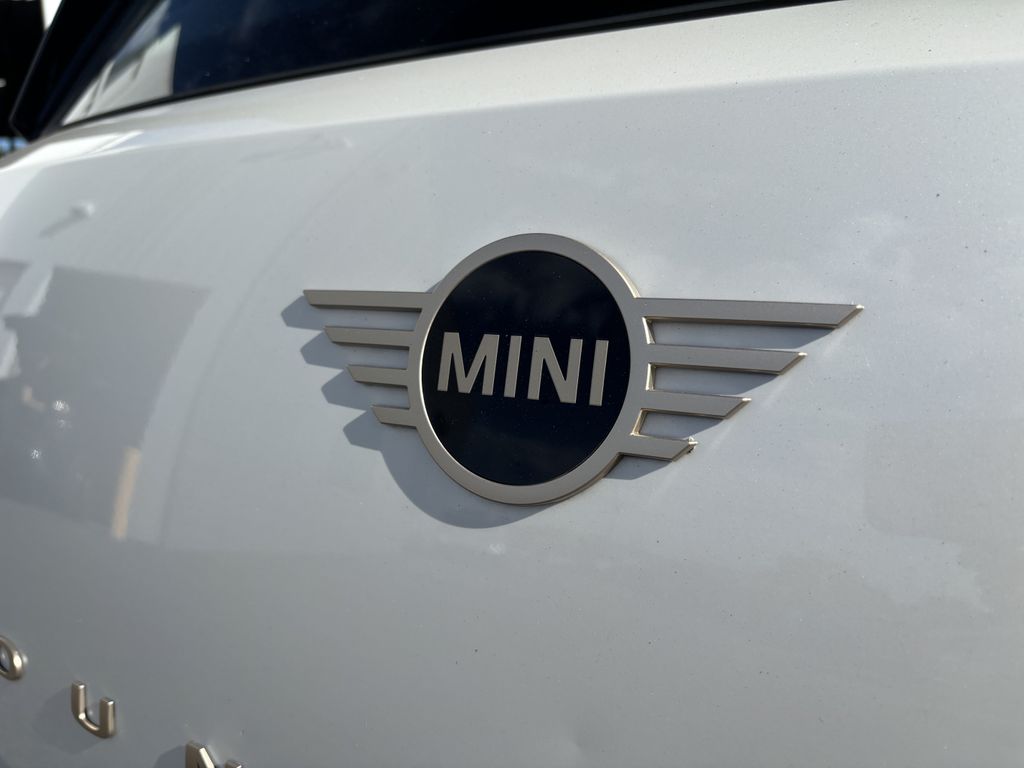 2025 MINI Countryman S - Photo 10