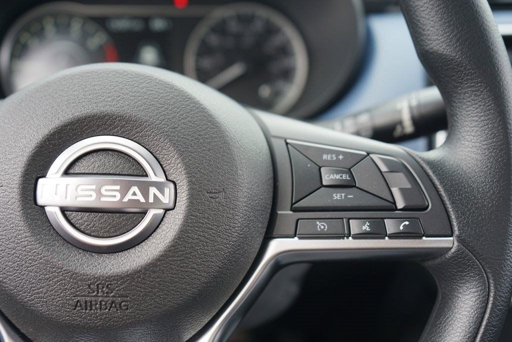 2025 Nissan Versa Sedan SV - Photo 12