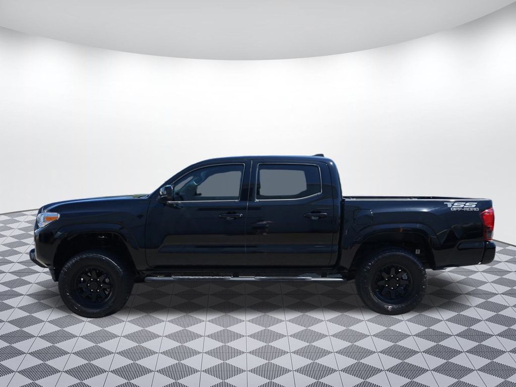 2023 Toyota Tacoma SR photo 4