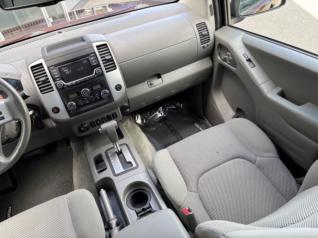 2016 Nissan Frontier SV - Photo 23
