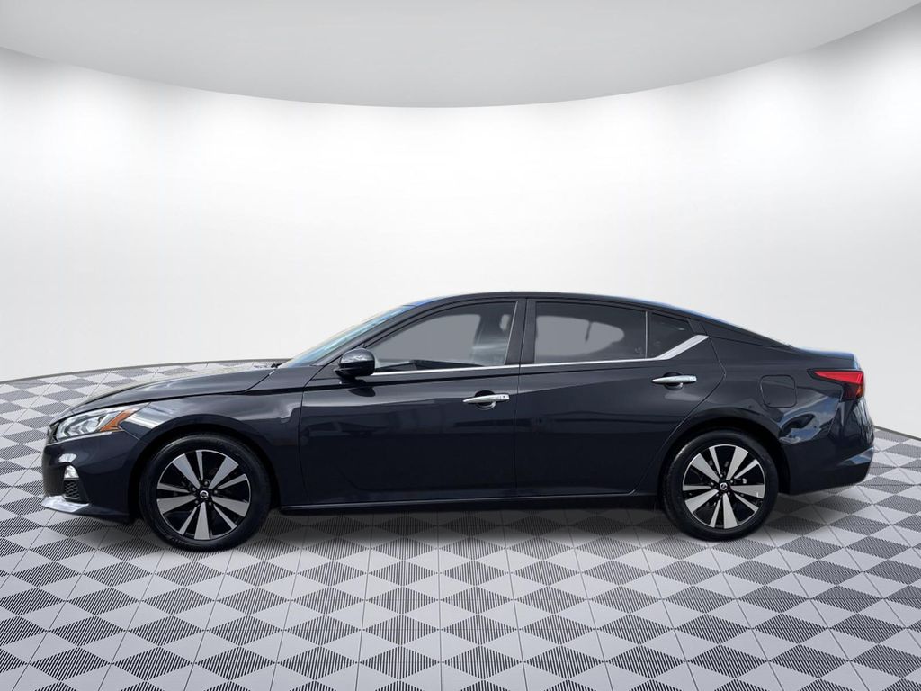 2021 Nissan Altima SV - Photo 4