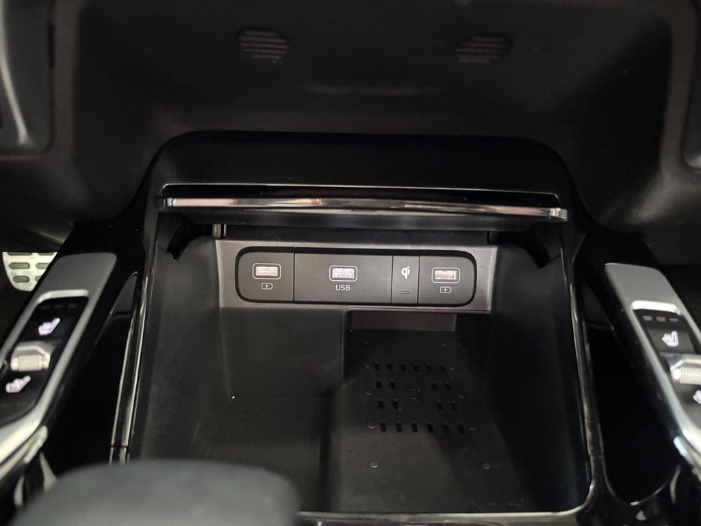 2022 Kia Sorento SX - Photo 19