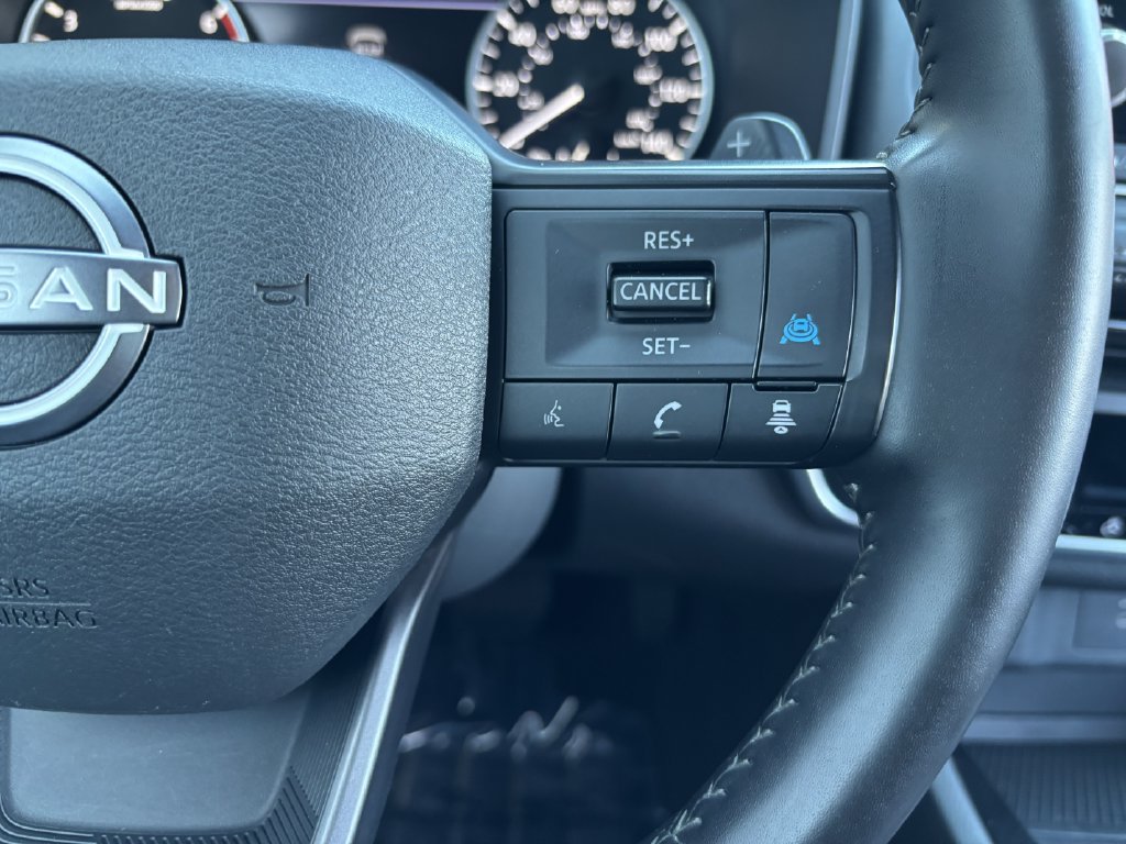 2025 Nissan Rogue SV - Photo 14
