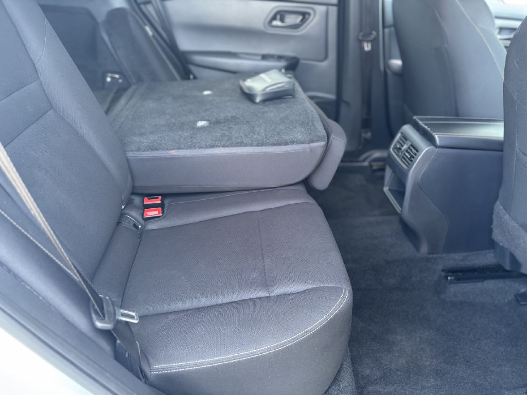 2024 Nissan Rogue S - Photo 27