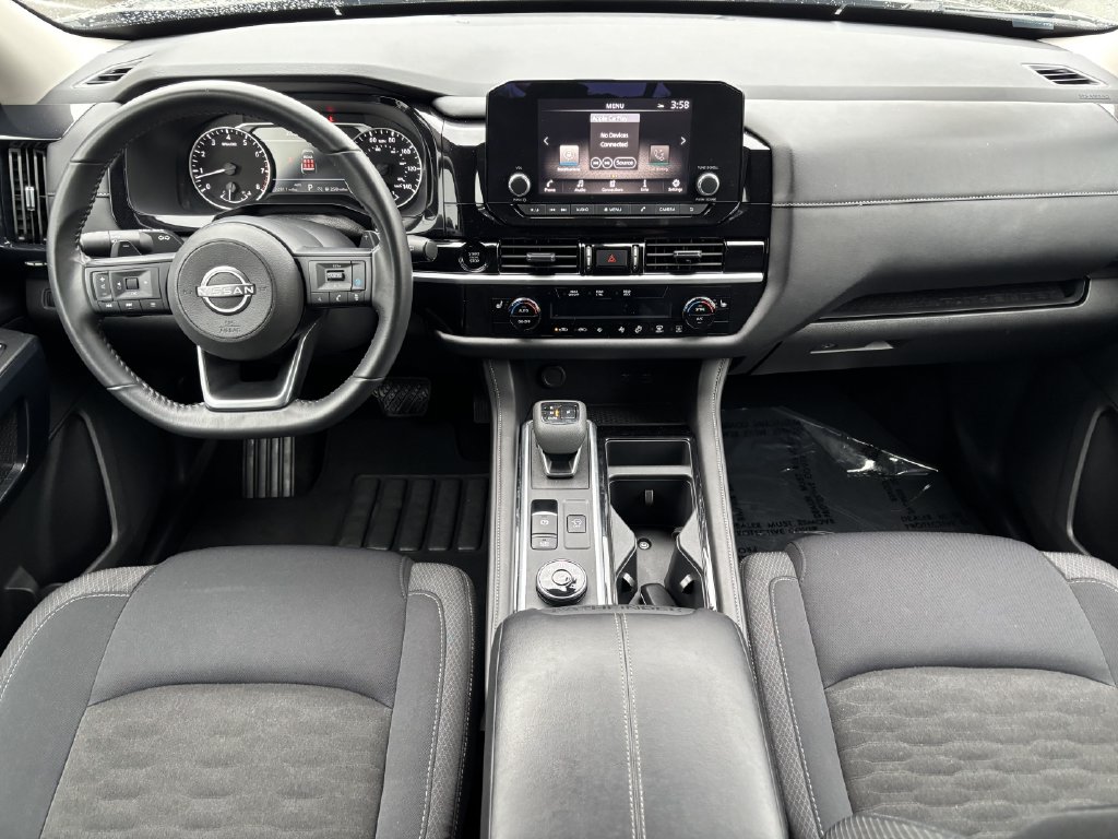 2025 Nissan Pathfinder SV - Photo 20
