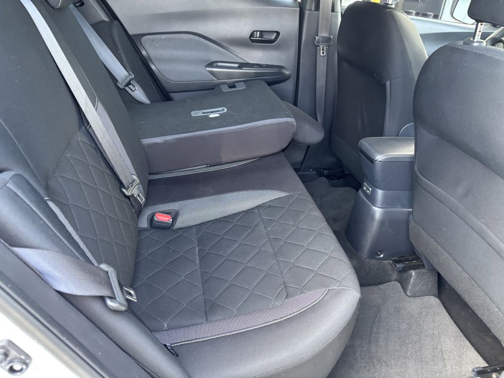 2020 Nissan Kicks S - Photo 28