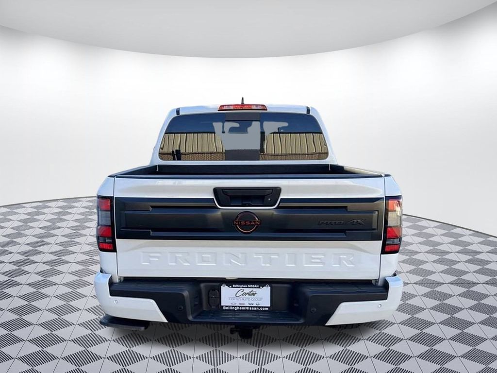 2025 Nissan Frontier PRO-4X photo 4