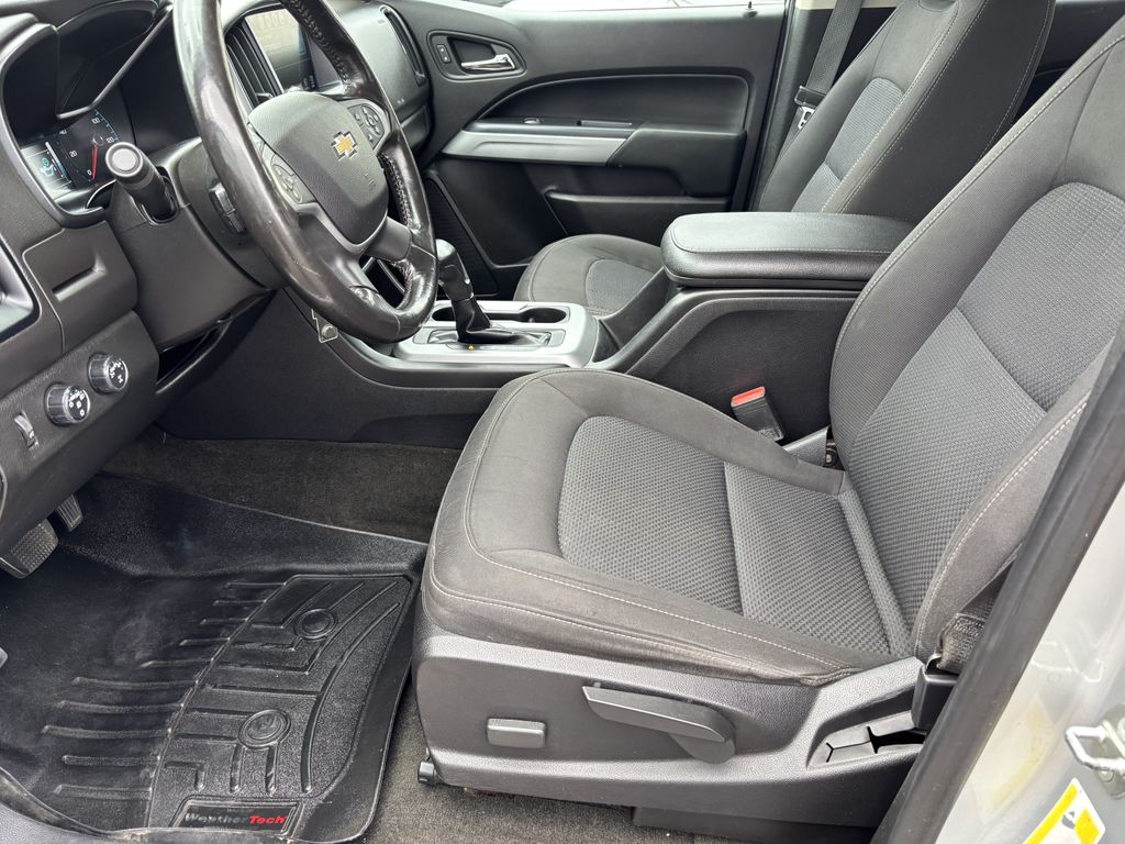 2018 Chevrolet Colorado LT - Photo 12