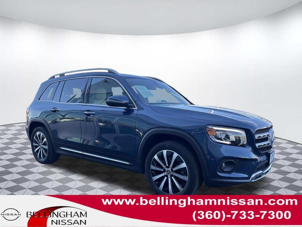 2023 Mercedes-Benz GLB GLB 250 4MATIC's photo