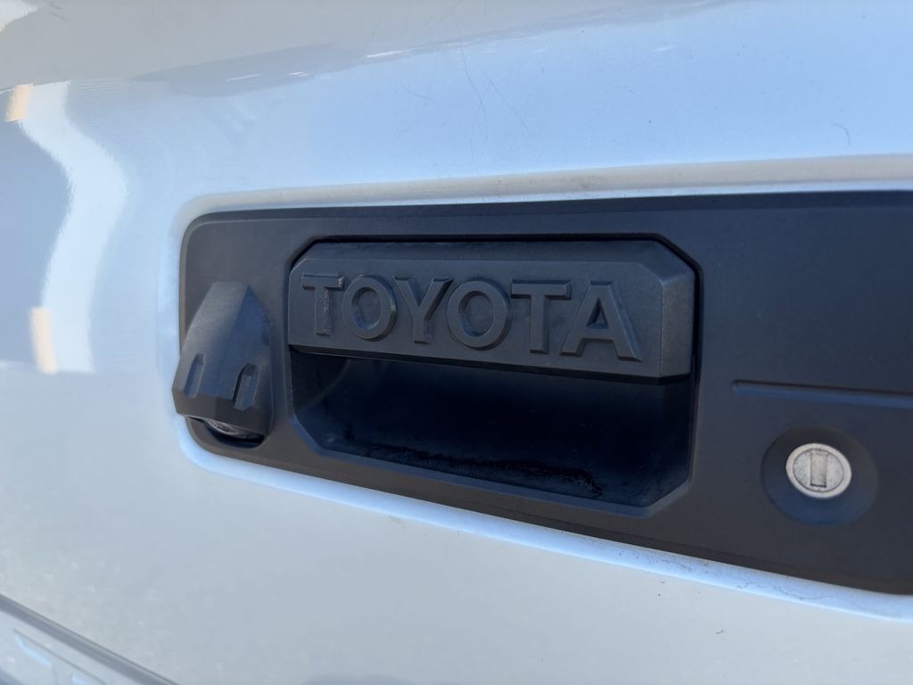 2023 Toyota Tacoma Limited - Photo 10