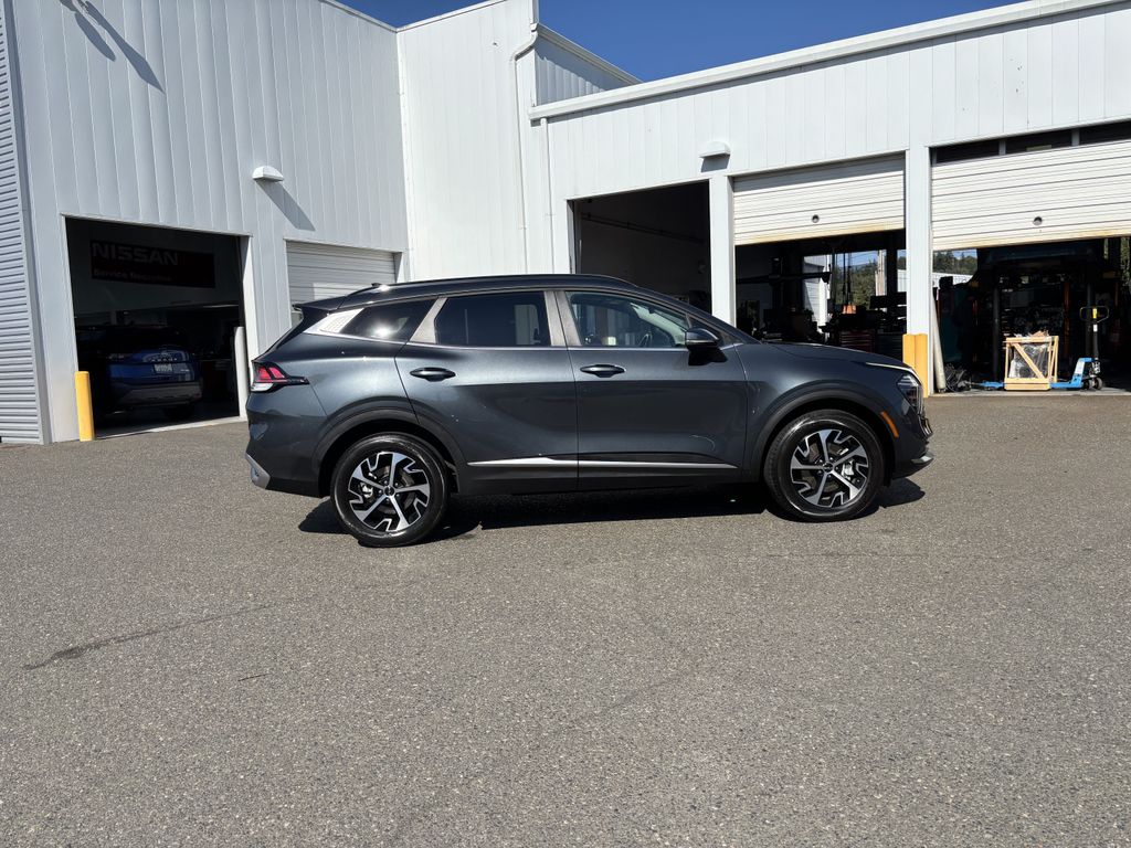 2025 Kia Sportage EX Hybrid - Photo 8