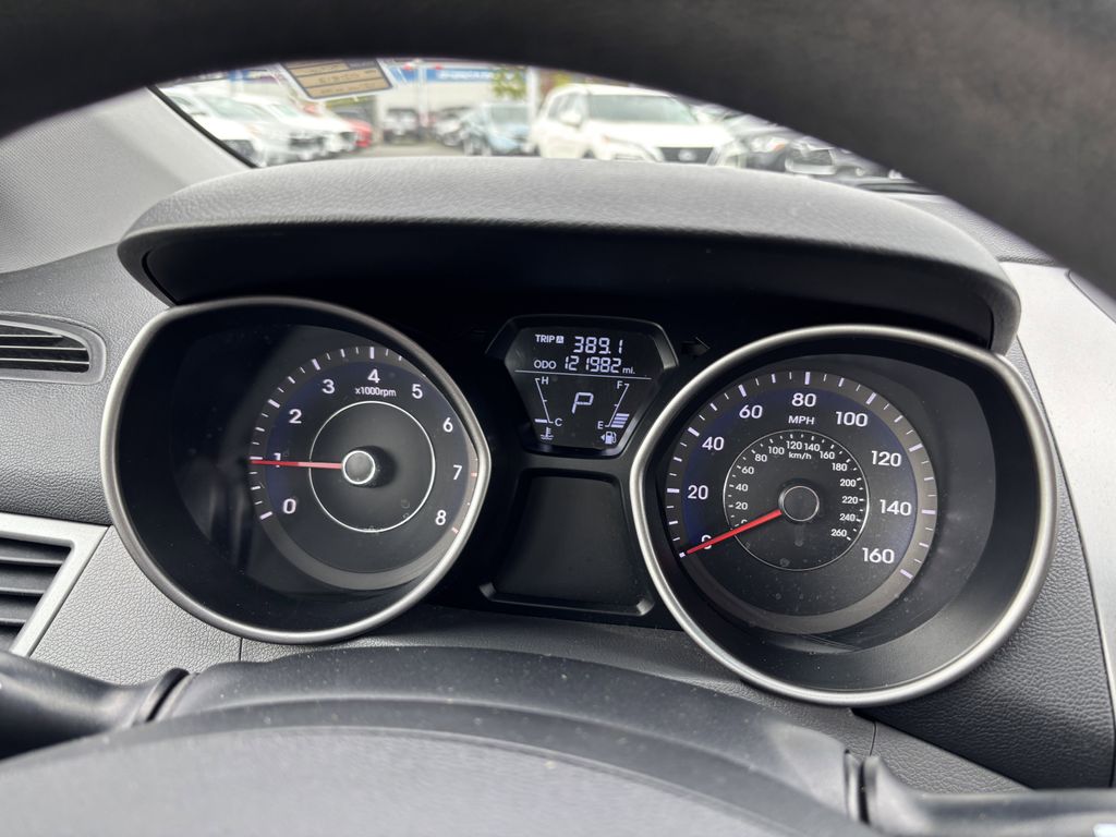 2011 Hyundai Elantra GLS - Photo 16