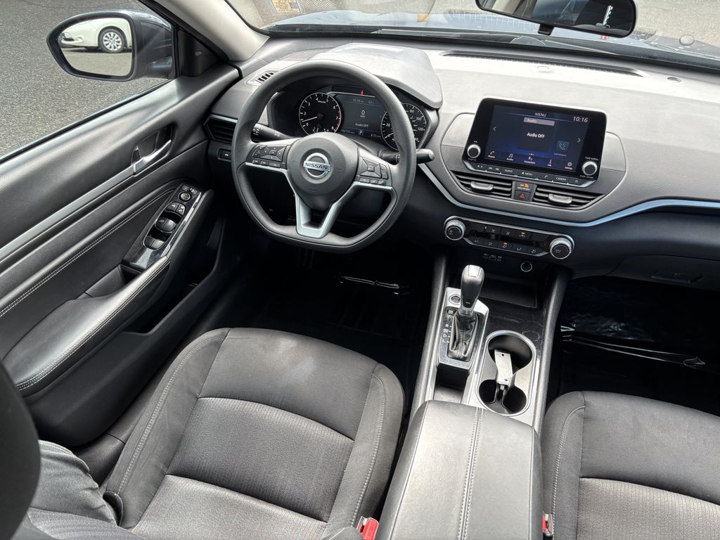 2021 Nissan Altima SV - Photo 20