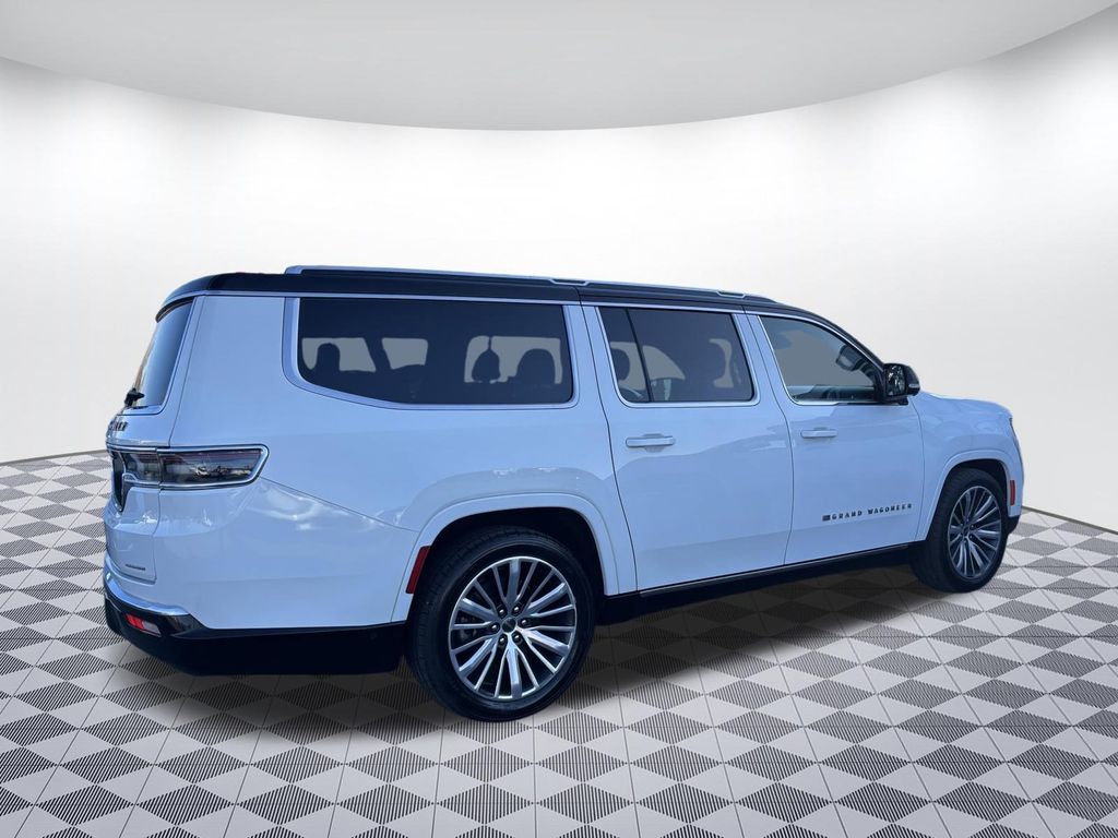 2024 Jeep Grand Wagoneer L Series III - Photo 7